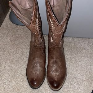 womens cowboy boots